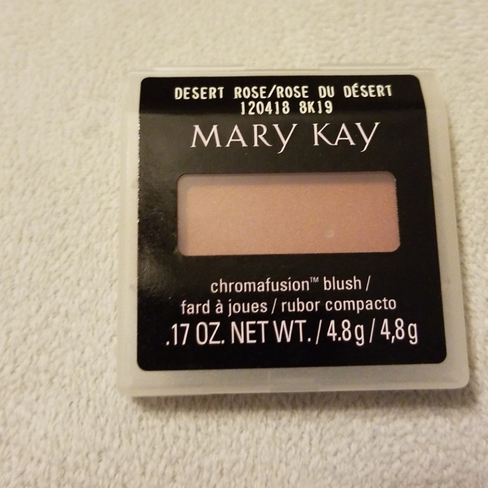 New Chromafusion Blush and Mini Brush